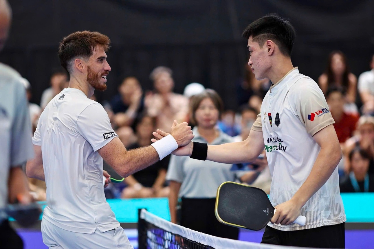 Trương Vinh Hiển đã có chiến thắng ngoạn mục trước Federico Staksrud