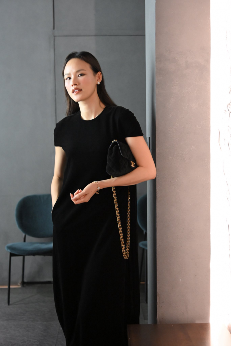 'Vòng may mắn' trăm triệu đồng của sao Việt - 7