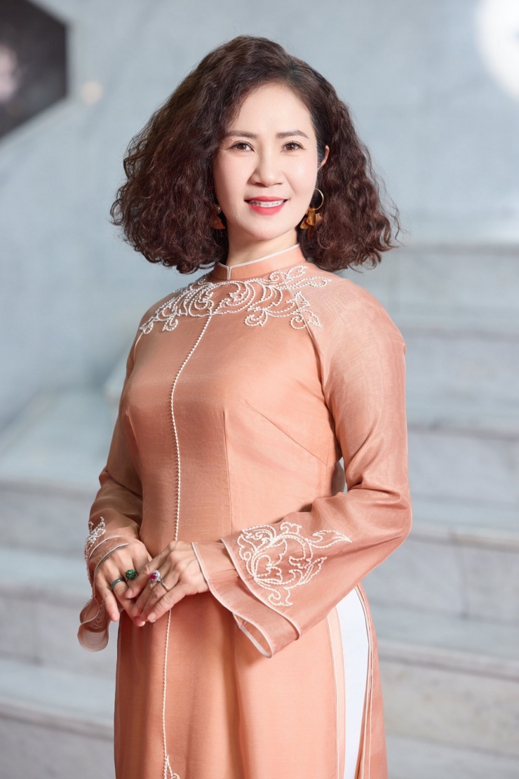 Bà ngoại U60 Nguyệt Hằng.&nbsp;