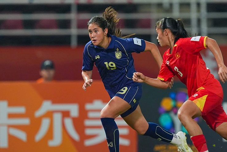 Video bóng đá U20 nữ Việt Nam - U20 nữ Thái Lan: An bài từ hiệp 1, bàn thắng giữa sân bất ngờ (giải châu Á)