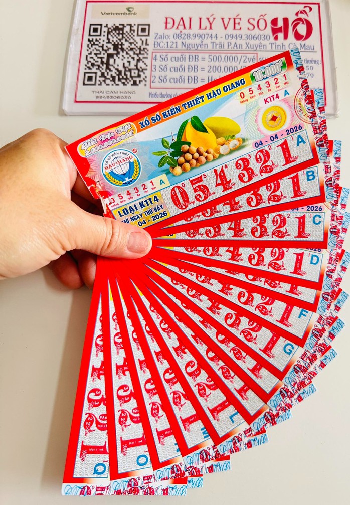 Sáng 4-4, lộ diện sự trùng hợp của 2 giải độc đắc xổ số miền Nam - 4