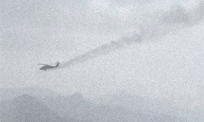 Trực thăng Mỹ 'trúng đạn tại Iran khi tìm phi công' - 1