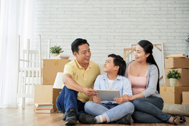 Khi được lắng nghe, trẻ tự tin bày tỏ suy nghĩ, từ đó từng bước hình thành EQ cao và khả năng giao tiếp linh hoạt. Ảnh minh họa