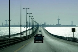 Điểm nóng xung đột ngày 4-4: Iran hé lộ các mục tiêu nóng, Mỹ khoe sức mạnh đổ bộ