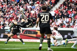 Video bóng đá Freiburg - Bayern Munich: Ngược dòng nghẹt thở nhờ 2 sao trẻ U20 (Bundesliga)
