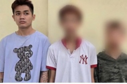 Bắt nhóm cướp giật túi xách của cụ bà 96 tuổi ngồi xe lăn ở Hà Nội