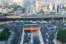 Hà Nội yêu cầu sớm xử lý các vết nứt tại hầm chui nút Lê Văn Lương