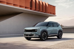 Kia Seltos bổ sung 2 phiên bản mới, tham vọng “áp đảo” trang bị trong phân khúc