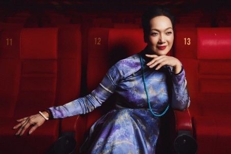 NSND đóng phim dẫn đầu phòng vé: Là mỹ nhân màn ảnh, U70 vẫn trẻ đẹp khó tin