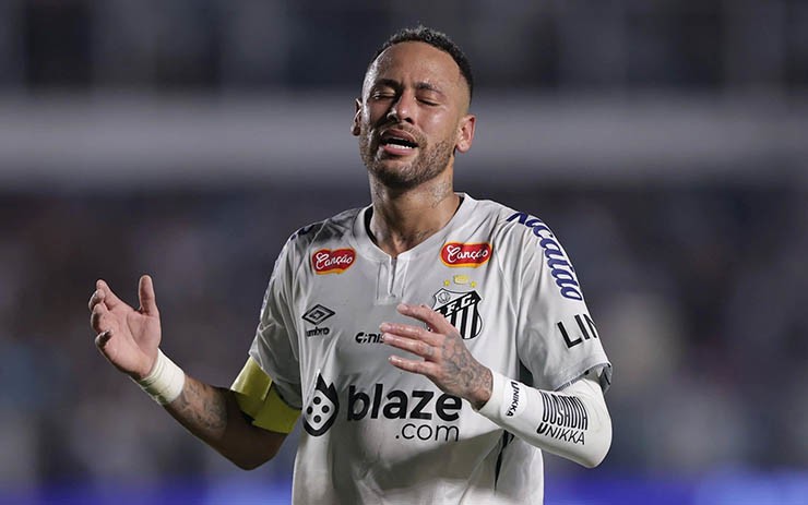 Phát ngôn thiếu chuẩn mực có thể làm hại Neymar