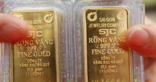 Giá vàng hôm nay 4/4: Vàng SJC, vàng nhẫn Bảo T...