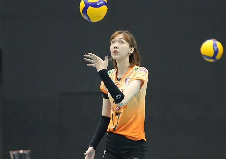 Lý Thị Luyến lần đầu lên ngôi vô địch, trở thành nữ VĐV đầu tiên của Việt Nam góp mặt ở chung kết bóng chuyền&nbsp;quốc nội ở cả Việt Nam, Mông Cổ lẫn Thái Lan&nbsp;