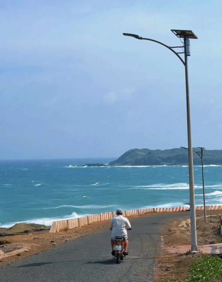 ‘Trốn phố’ ra đảo Phú Quý dịp 30/4 - 1