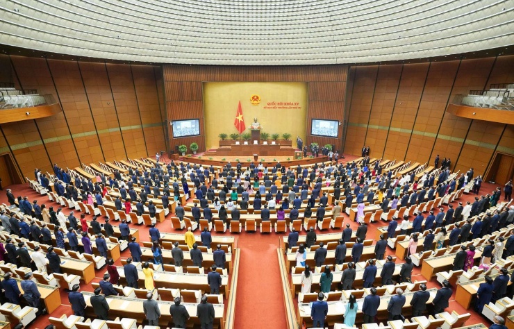 Xem lễ tuyên thệ nhậm chức của tân Chủ tịch Quốc hội, tân Chủ tịch nước, tân Thủ tướng Chính phủ được truyền hình trực tiếp trên VTV1. Ảnh minh họa