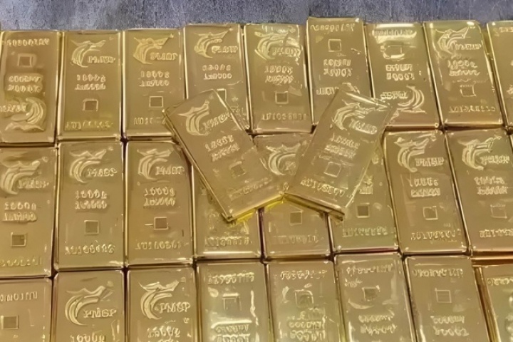 Một tuần 'bay' 11,5 tỷ: Nhà đầu tư vàng trắng tay, trả giá suốt 8 năm