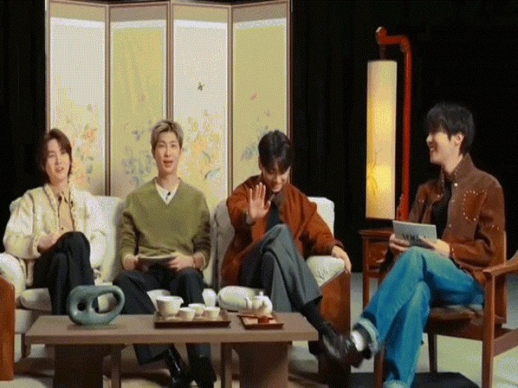 BTS nhảy ca khúc nhạc Việt gây sốt ở Hàn Quốc