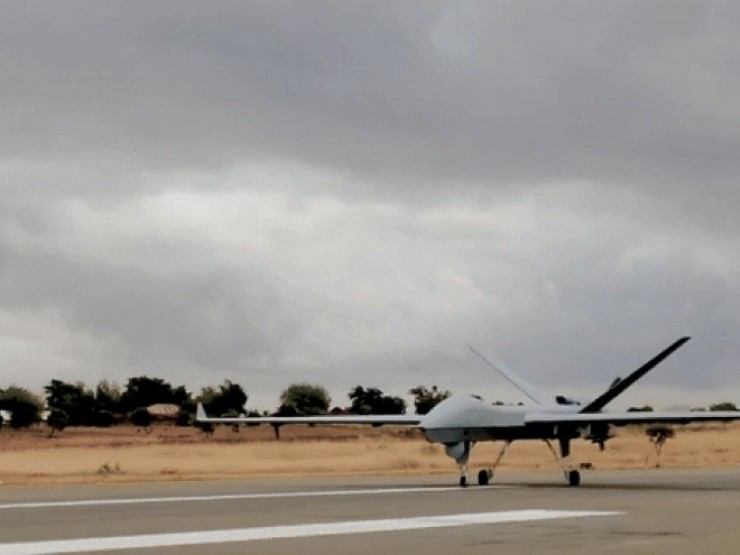 Iran bắn rơi UAV nghi do Trung Quốc sản xuất