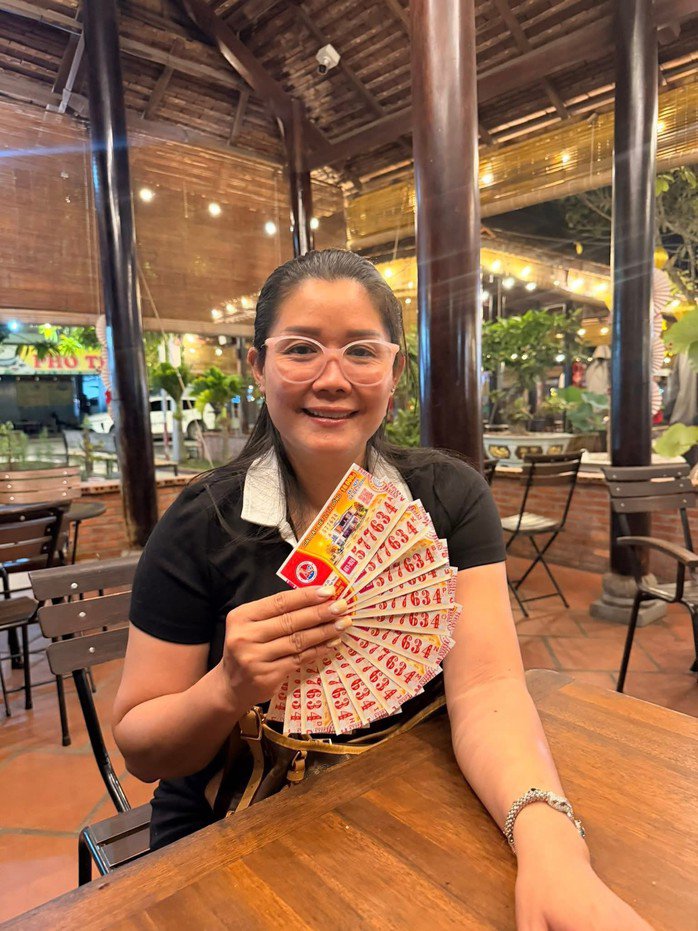 Giải độc đắc của vé số Bình Phước trúng tại tỉnh Tây Ninh. Ảnh: ĐLVS Lan Hùng Tú