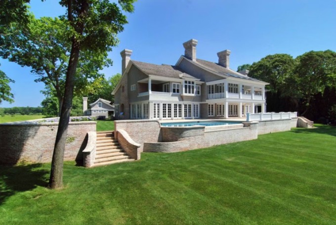 Biệt thự New Orleans