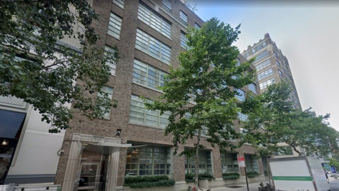 Vợ chồng Jay-Z sở hữu penthouse tại tòa nhà ở Manhattan, New York.