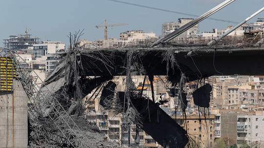 Chiến sự Iran 5/4: Mỹ, Israel tấn công khu kinh tế đặc biệt về hóa dầu ở Iran; Tehran doạ toàn bộ khu vực thành địa ngục - 1