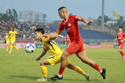 Video bóng đá SLNA - Thể Công Viettel: Sai lầm & thẻ đỏ, thoát hiểm phút 90 (V-League)