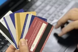 Cảnh báo rủi ro khi cho thuê tài khoản ngân hàng, phạt tiền tới 500 triệu đồng