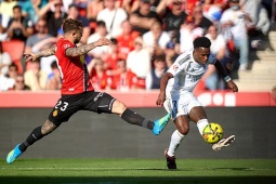 Tin mới nhất bóng đá trưa 5/4: Pablo Maffeo 2 năm liên tiếp trêu tức Vinicius