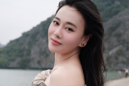 Phương Oanh hiếm hoi khoe nhan sắc và cuộc sống sau biến cố