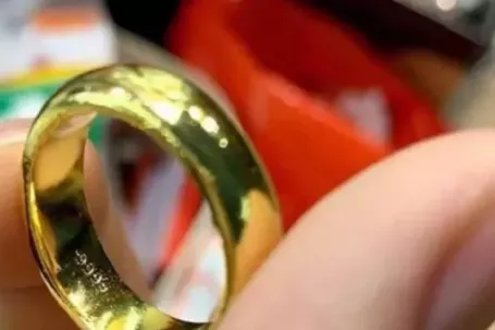 Cảnh báo 'sập bẫy' mua vàng trên mạng