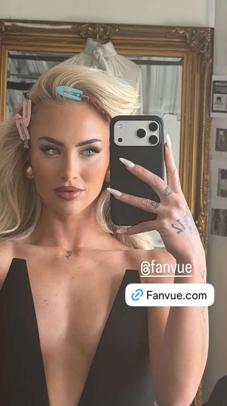 Alisha Lehmann đăng tải trên story instagram.