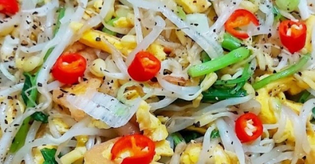 Ăn phải giá đỗ chứa hóa chất độc hại nguy hiểm ra sao? Cách chọn giá sạch ai cũng nên biết