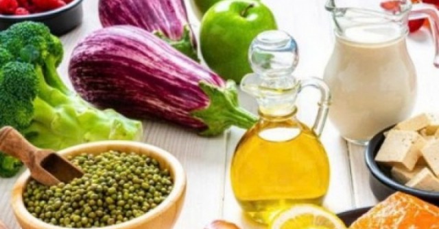 Sinh lý nam suy giảm? Thử ngay những thực phẩm quen thuộc này