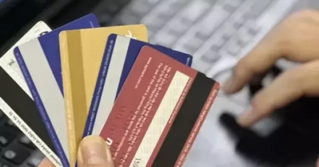 Cảnh báo rủi ro khi cho thuê tài khoản ngân hàng, phạt tiền tới 500 triệu đồng