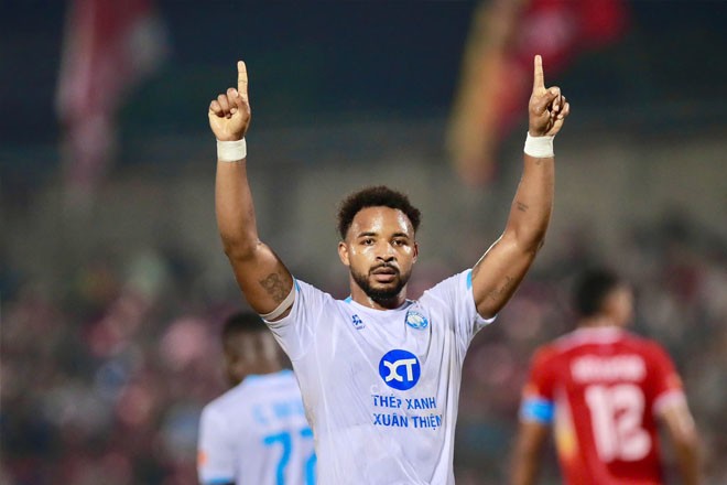 Trực tiếp bóng đá Hà Tĩnh - Nam Định: Xuân Son kiến tạo bàn thứ 2 (V-League) - 2