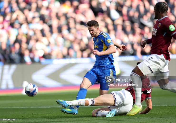 Trực tiếp bóng đá West Ham - Leeds United: Hồi hộp loạt đá luân lưu (Hết giờ) - 3