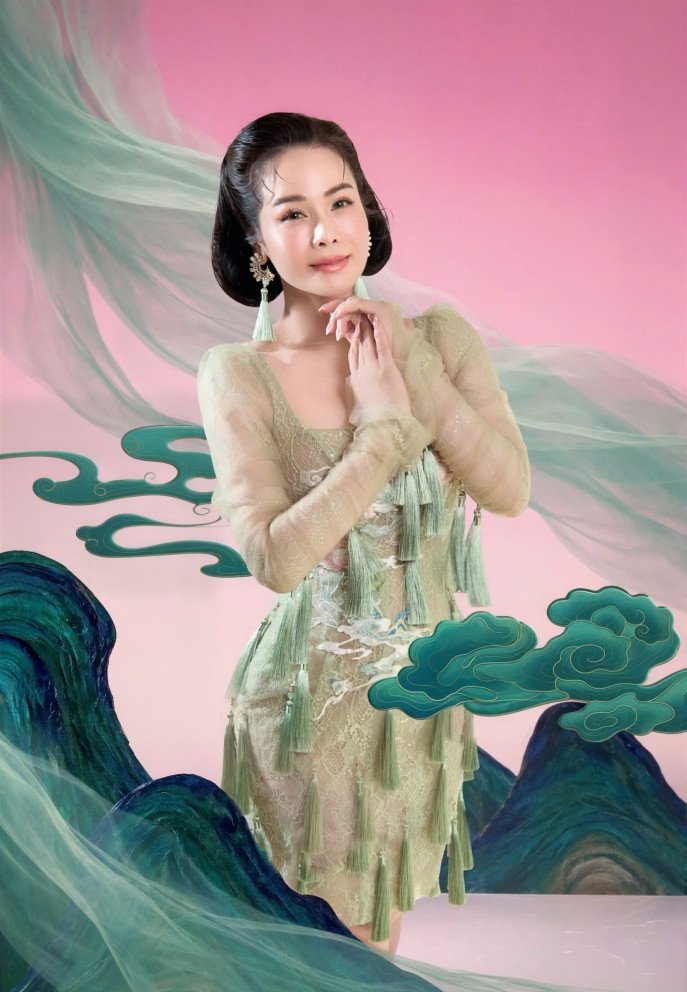 'Phú bà showbiz' Nhật Kim Anh ở biệt thự 200m2, tu tập và giấu kín tình yêu - 14