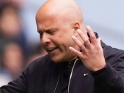 Liverpool vì sao chưa sa thải Arne Slot ngay để cứu vãn mùa giải?