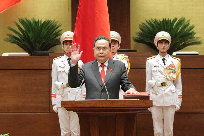 Chủ tịch Quốc hội khóa XVI Trần Thanh Mẫn tuyên thệ sáng 6-4. Ảnh: Lâm Hiển