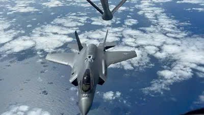 Iran nghi vấn chiến dịch giải cứu phi công của Mỹ là bình phong để "trộm uranium làm giàu". Ảnh: X.