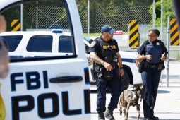 FBI cảnh báo một số ứng dụng tiềm ẩn rủi ro trên iPhone và điện thoại Android