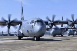 Mỹ tự hủy máy bay MC-130J giữa sa mạc Iran: Quyết định lạnh lùng đắt giá để cứu phi công và giữ bí mật quân sự