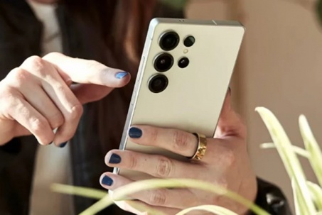 Galaxy S25 bất ngờ được nâng cấp loạt AI xịn như Galaxy S26