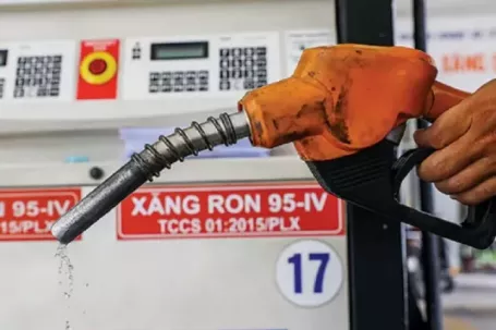 Đề xuất kéo dài giảm thuế nhập khẩu xăng dầu về 0% đến 30/6