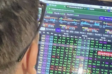 Giới đầu tư bất ngờ với dự báo VN-Index sẽ lên 2.000 điểm