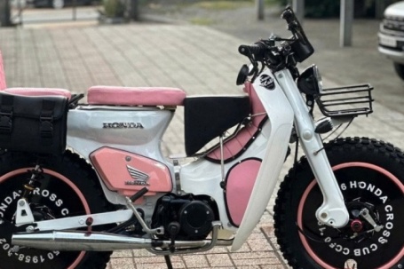 Từ Honda Cub 'đồng nát' thành xe chơi phố phong cách bánh béo cực chất
