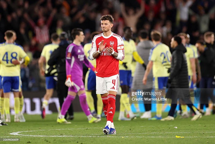 Sai lầm của Ben White khiến Arsenal bị loại khỏi FA Cup
