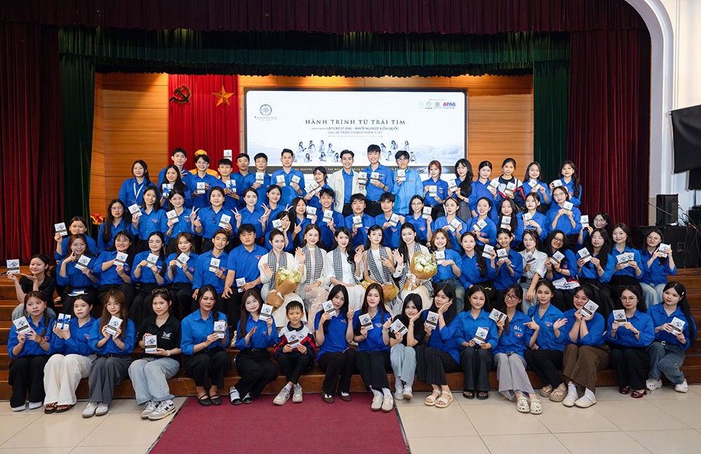 Hành trình Từ Trái Tim khơi dậy khát vọng vĩ đại và bản lĩnh vượt qua thử thách cho thế hệ trẻ - 7