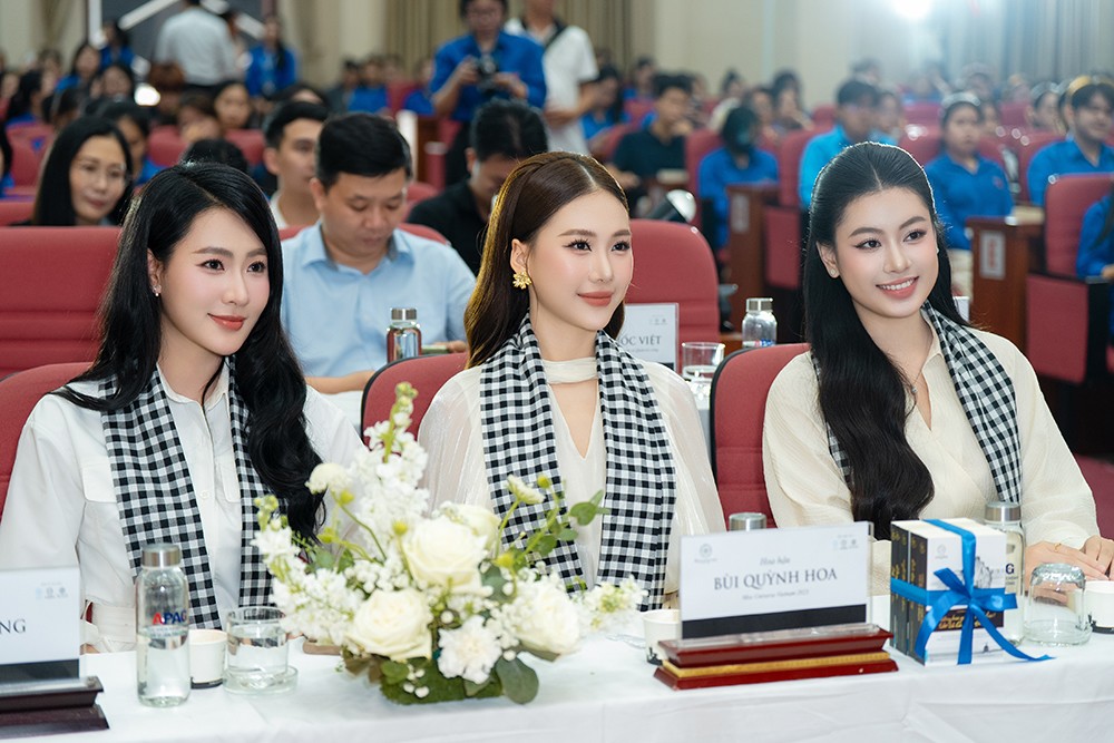 Hành trình Từ Trái Tim khơi dậy khát vọng vĩ đại và bản lĩnh vượt qua thử thách cho thế hệ trẻ - 3