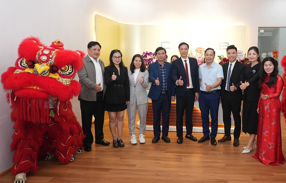 Chubb Life Việt Nam cùng đối tác khai trương văn phòng kinh doanh Infinity tại Hưng Yên.